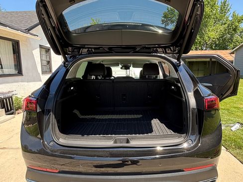 Used 2025 Buick Envision Preferred AWD/4WD image 14