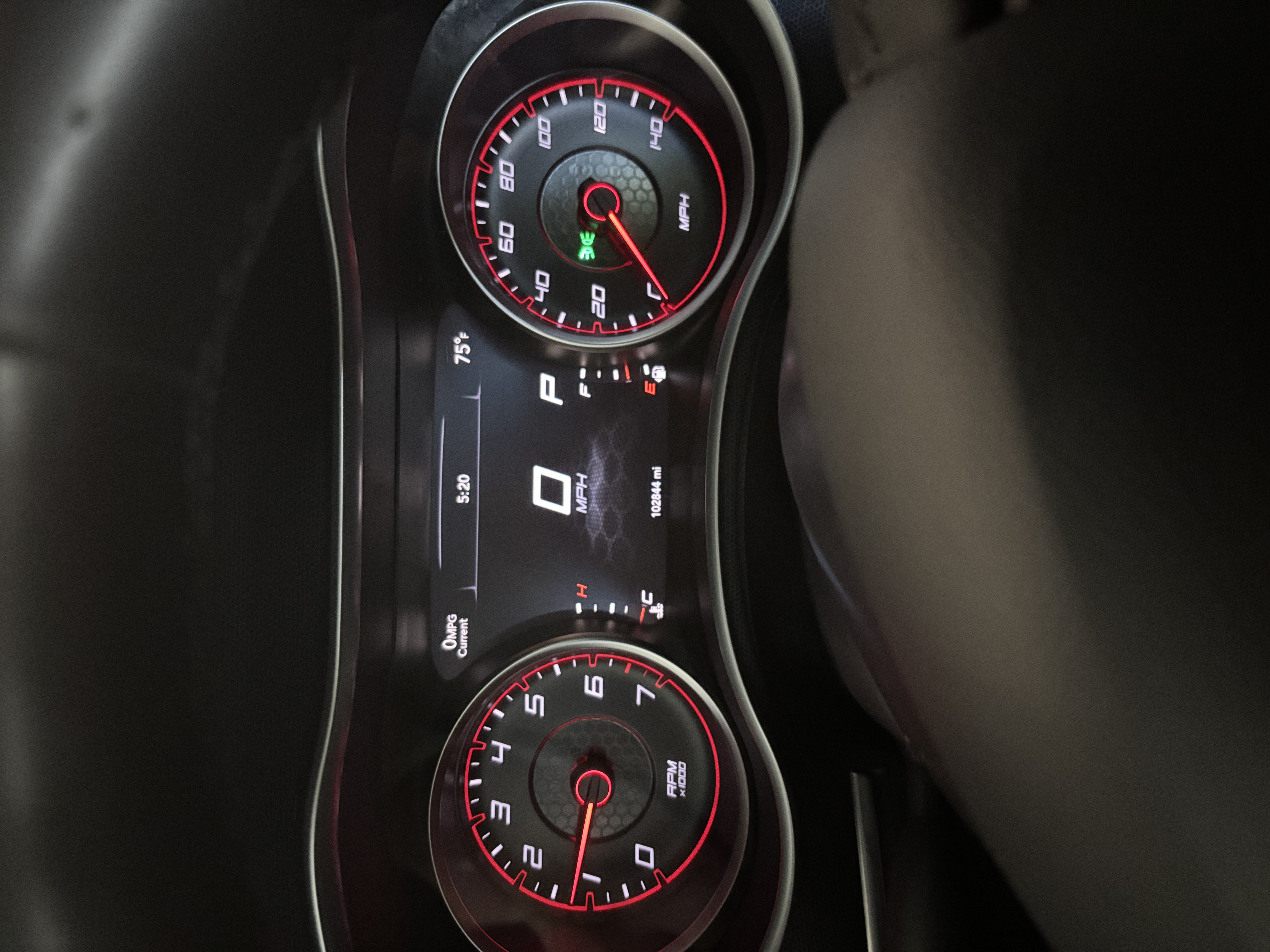 Used 2015 Dodge Charger SXT RWD image 31