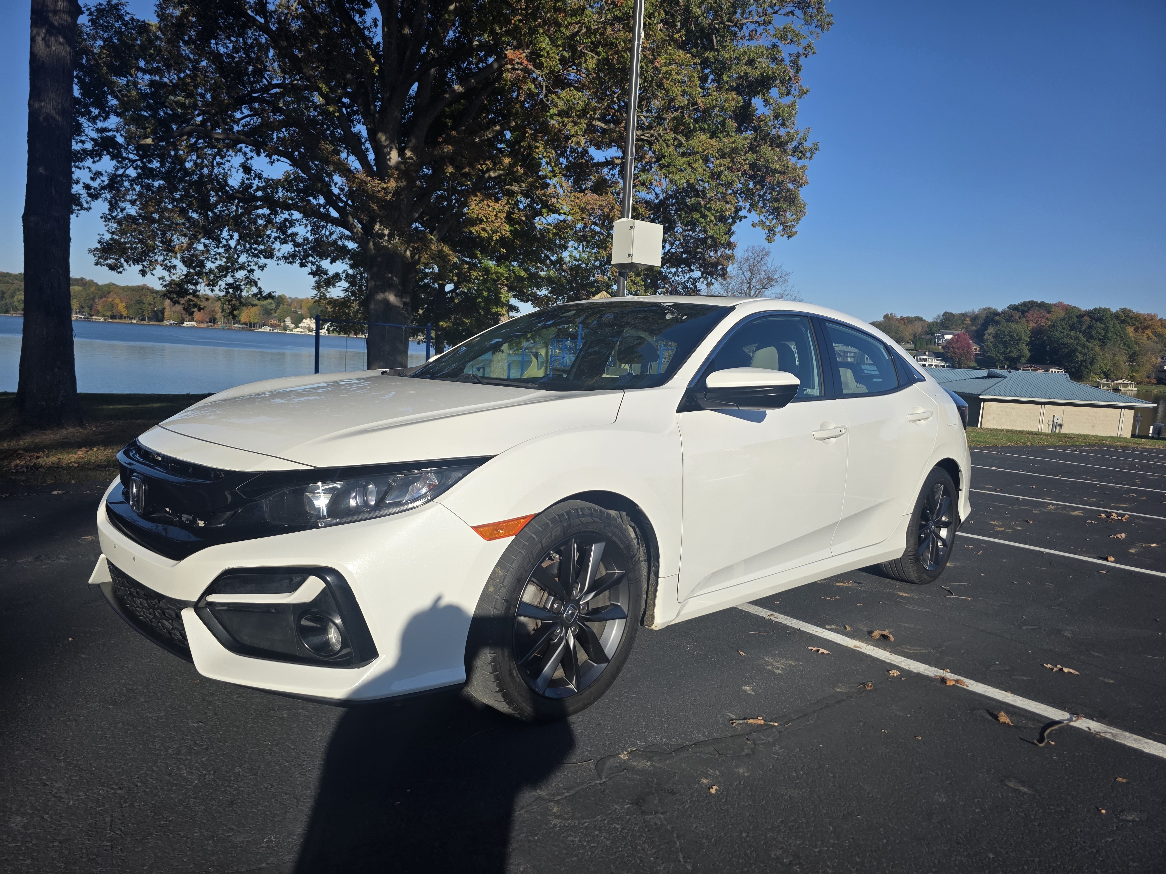 Used 2020 Honda Civic EX-L image 1