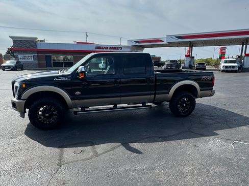 Used 2012 Ford F350 King Ranch w/ King Ranch w/Chrome Pkg image 3