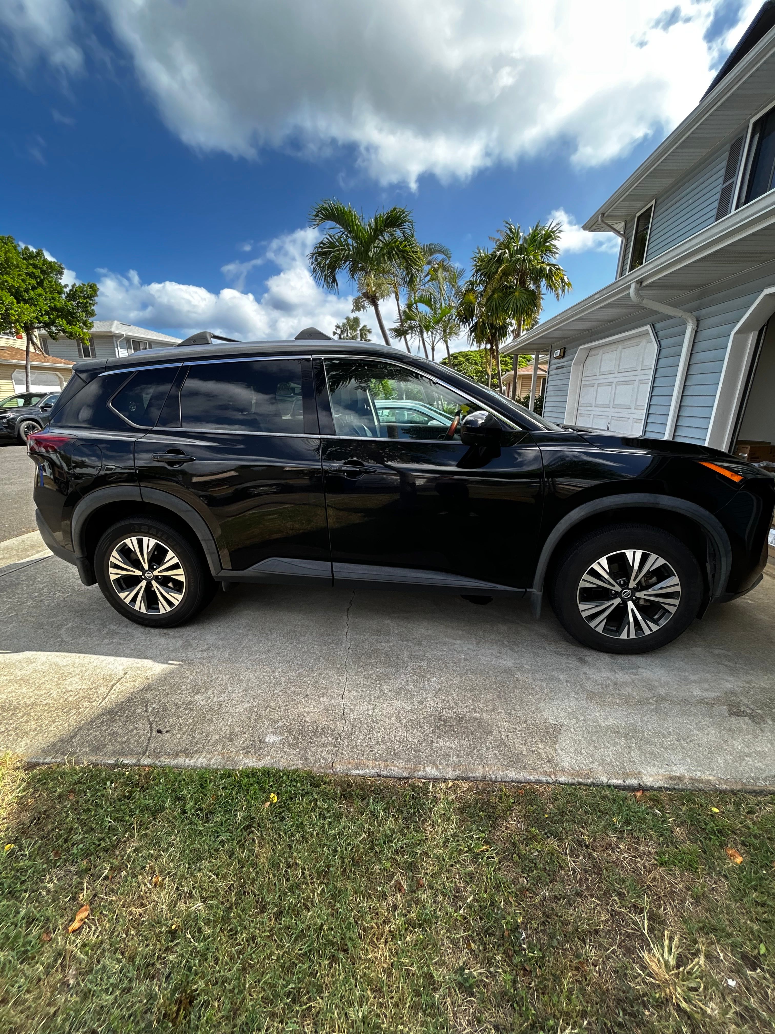 Used 2021 Nissan Rogue SV w/ Premium Package FWD image 7