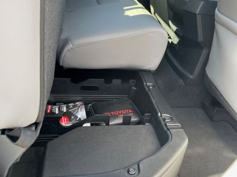 Used 2024 Toyota Tundra SR5 w/ SR5 Premium Package image 15