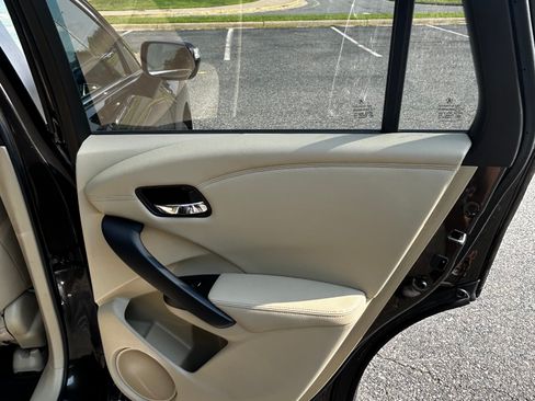 Used 2016 Acura RDX AWD w/ Advance Package image 22