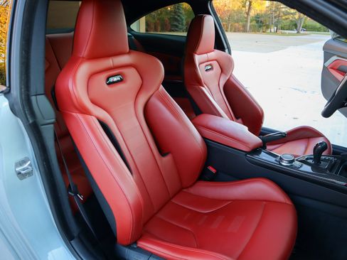 Used 2018 BMW M4 Coupe image 14