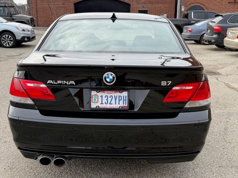 Used 2007 BMW 750i 750i Sedan 4D image 4