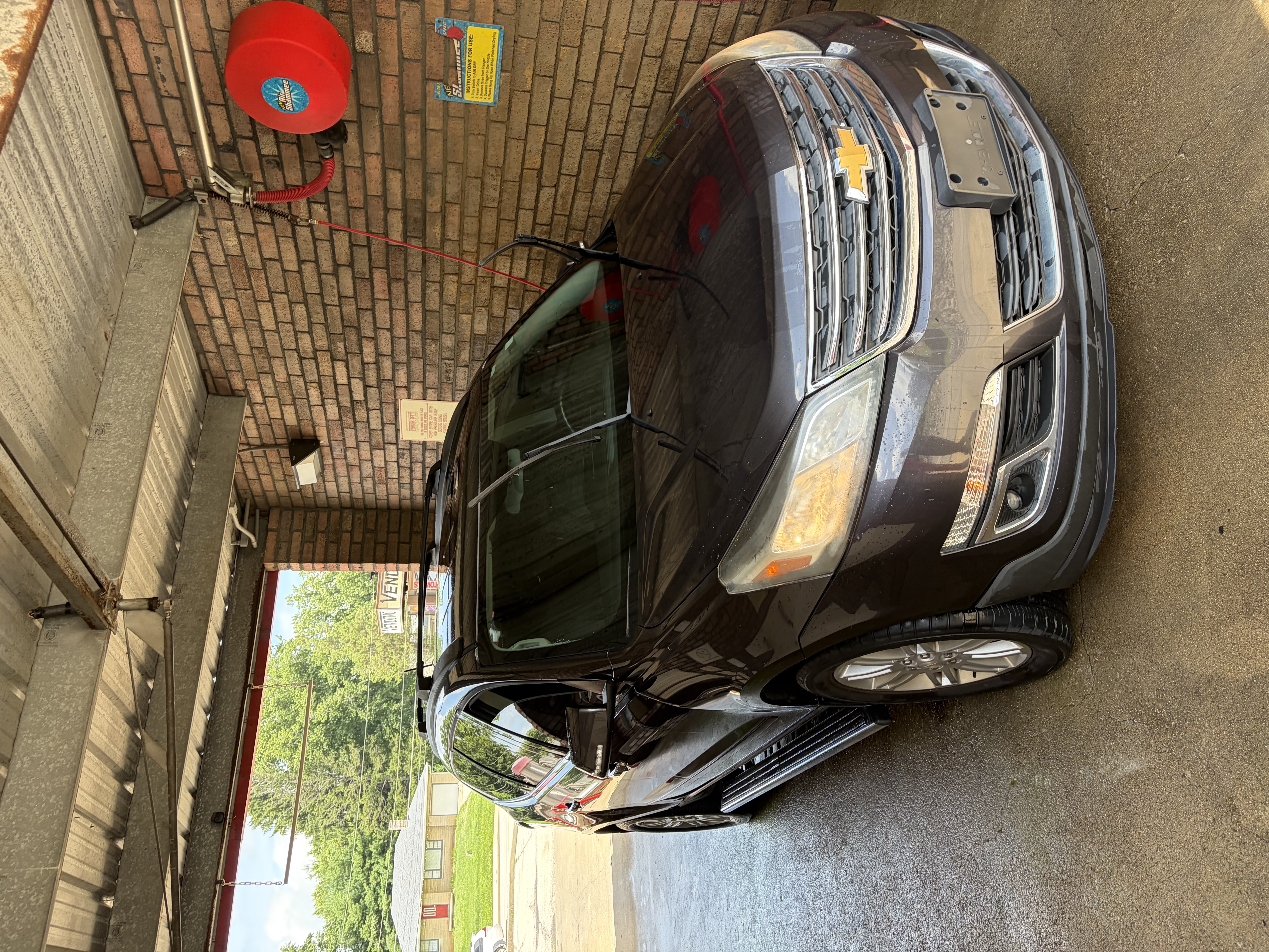 Used 2015 Chevrolet Traverse LT w/ Style and Technology Package FWD image 5