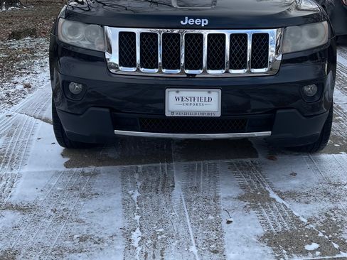 Used 2012 Jeep Grand Cherokee Overland image 1