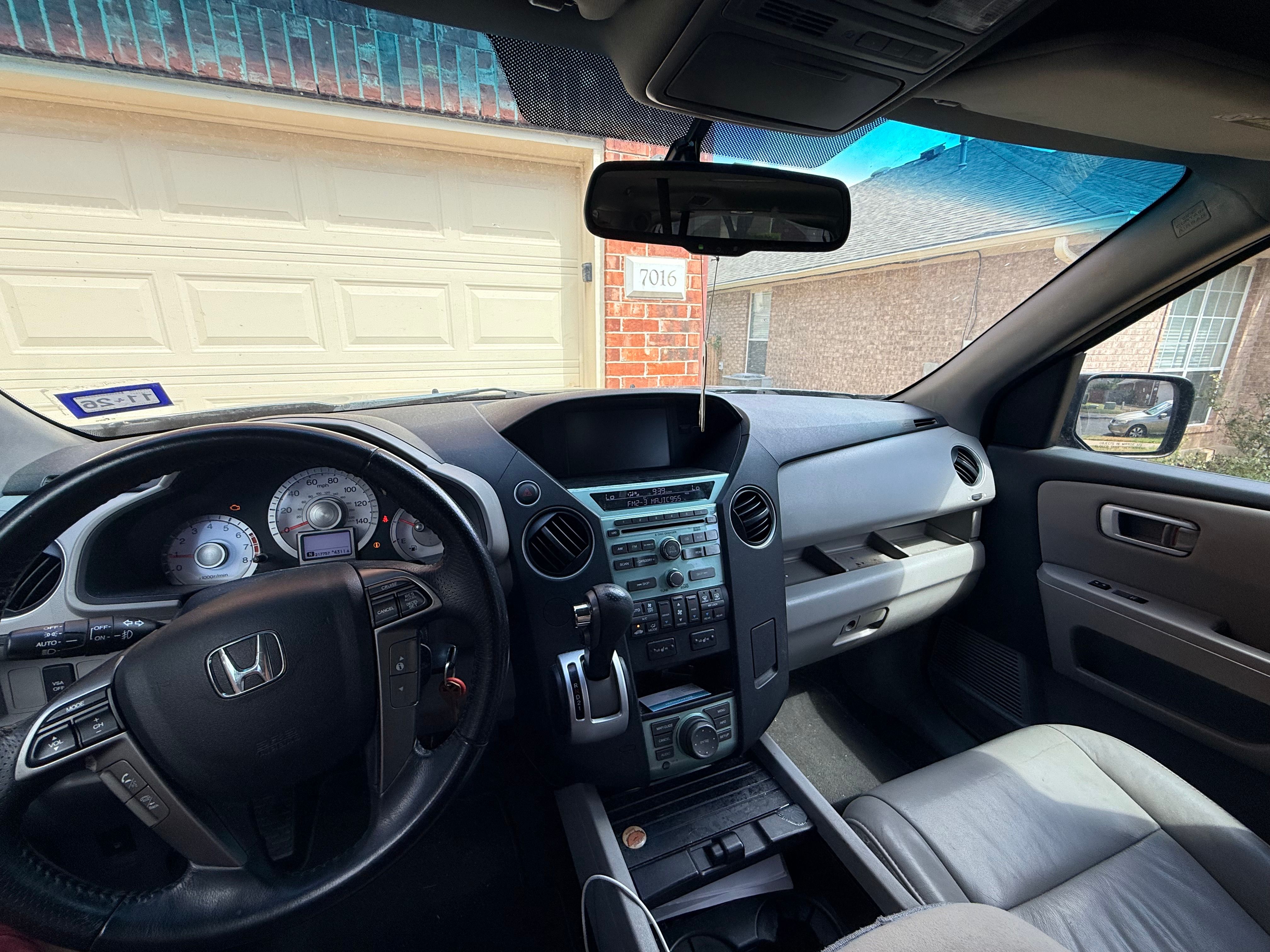 Used 2011 Honda Pilot EX-L image 11