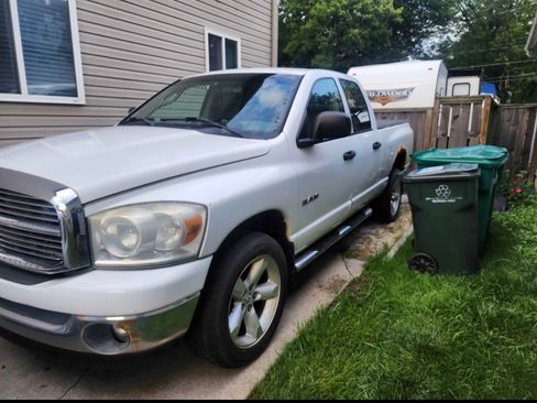 Used 2008 Dodge Ram 1500 Truck SLT w/ Trailer Tow Group image 2