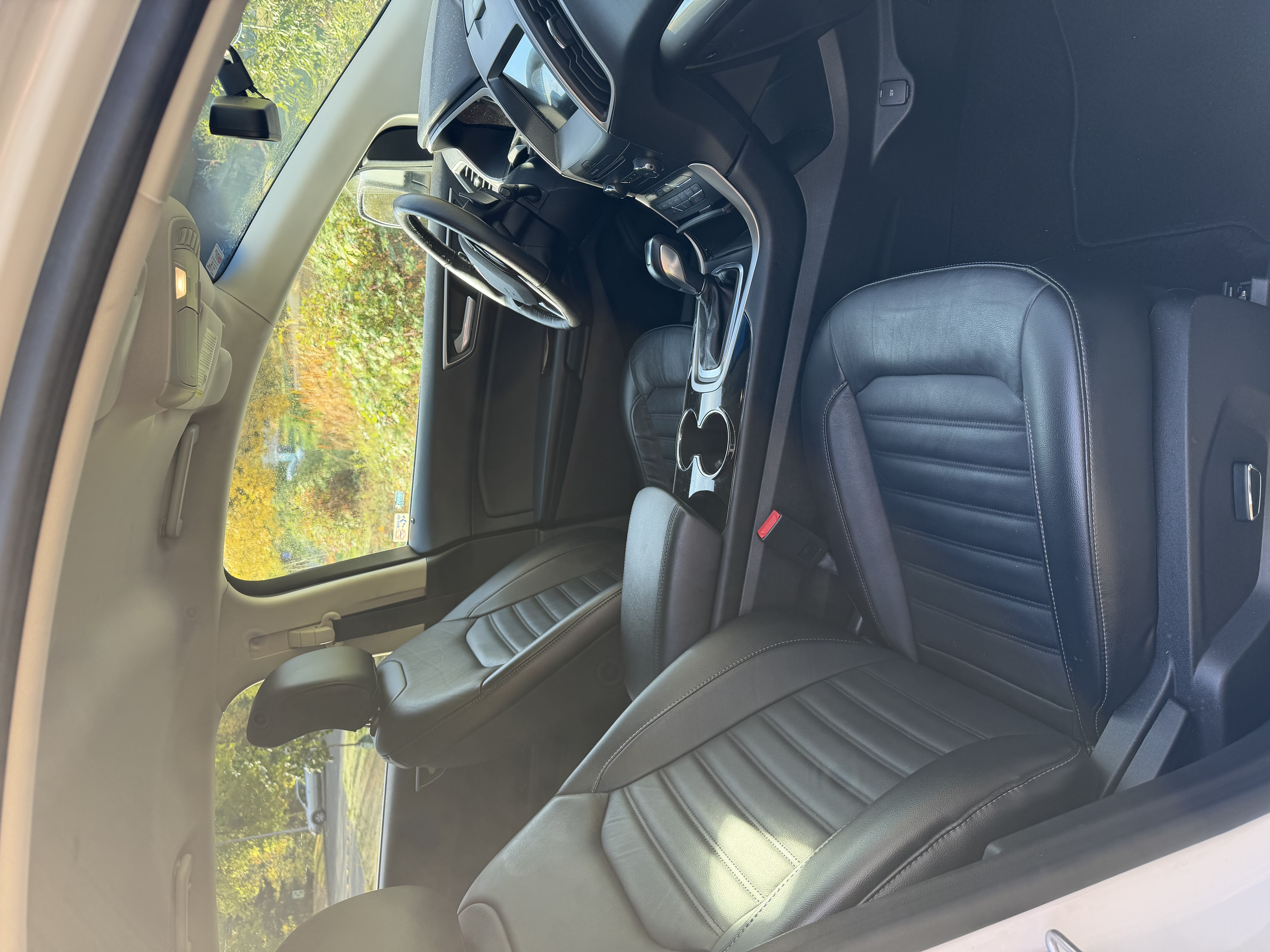 Used 2016 Ford Edge SEL w/ Equipment Group 201A AWD/4WD image 10