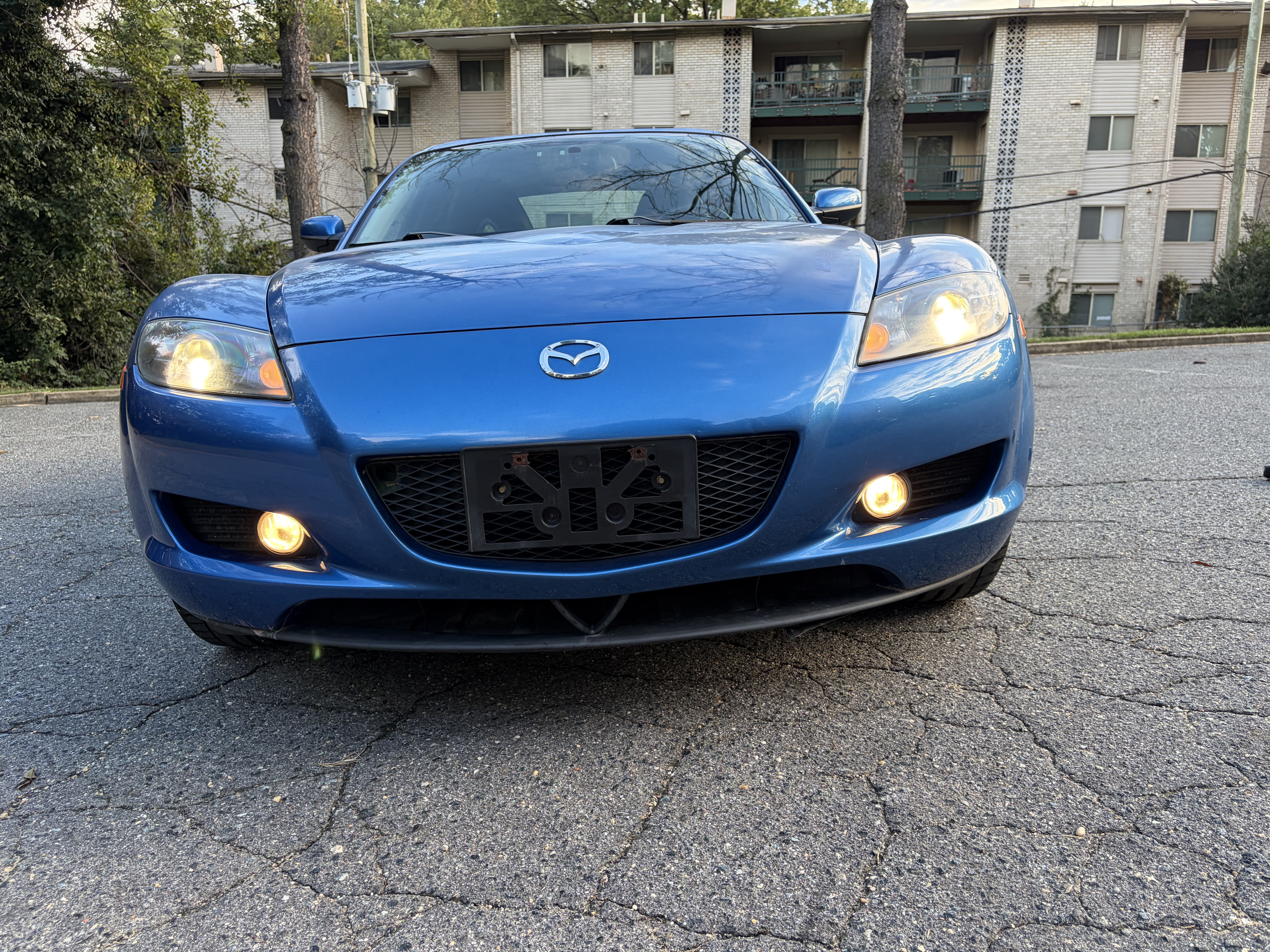 Used 2004 MAZDA RX-8 w/ MT Grand Touring Pkg RWD image 2