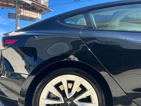 Used 2021 Tesla Model 3 Standard Range Plus image 10