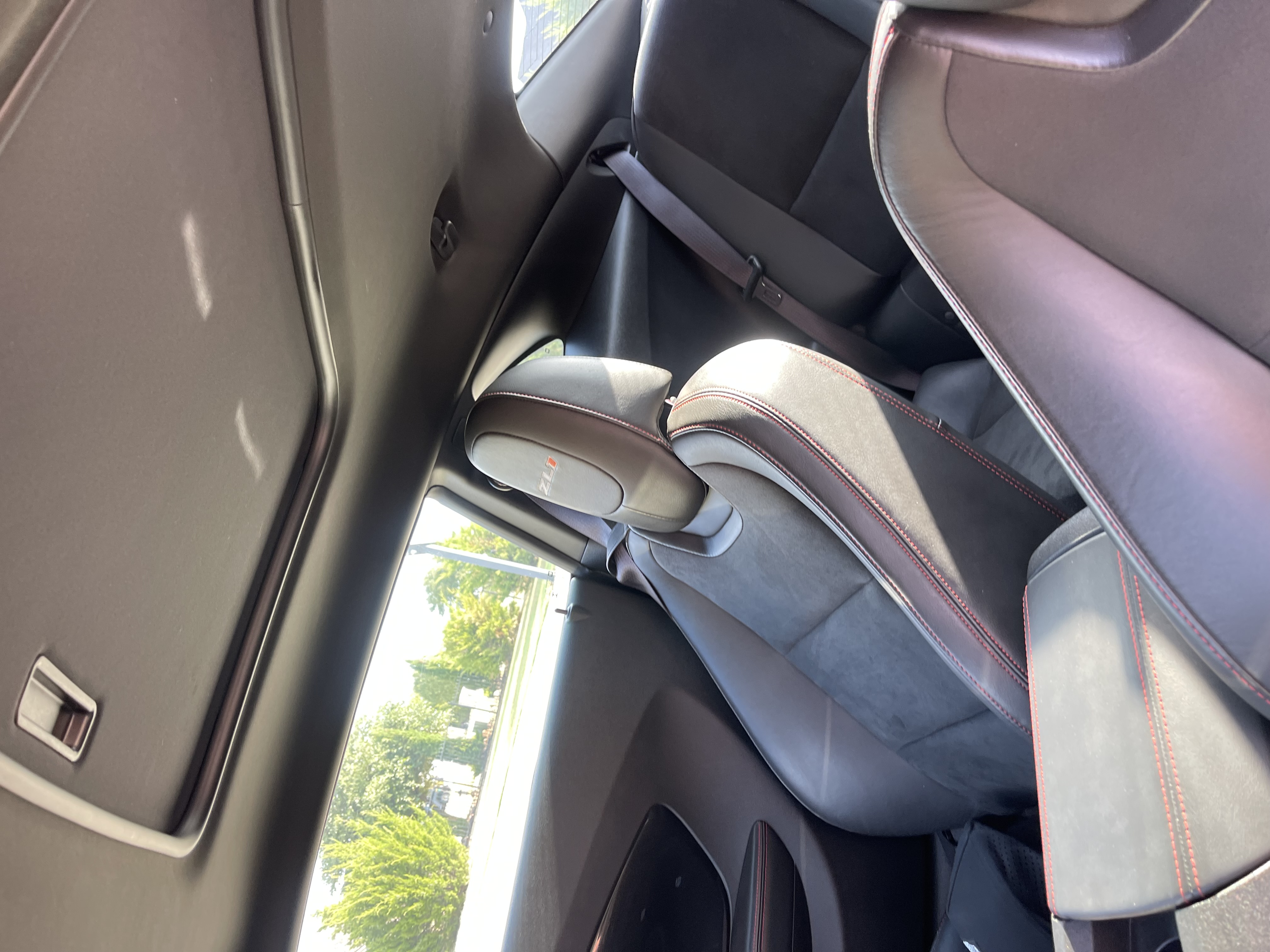 Used 2012 Chevrolet Camaro ZL1 RWD image 9