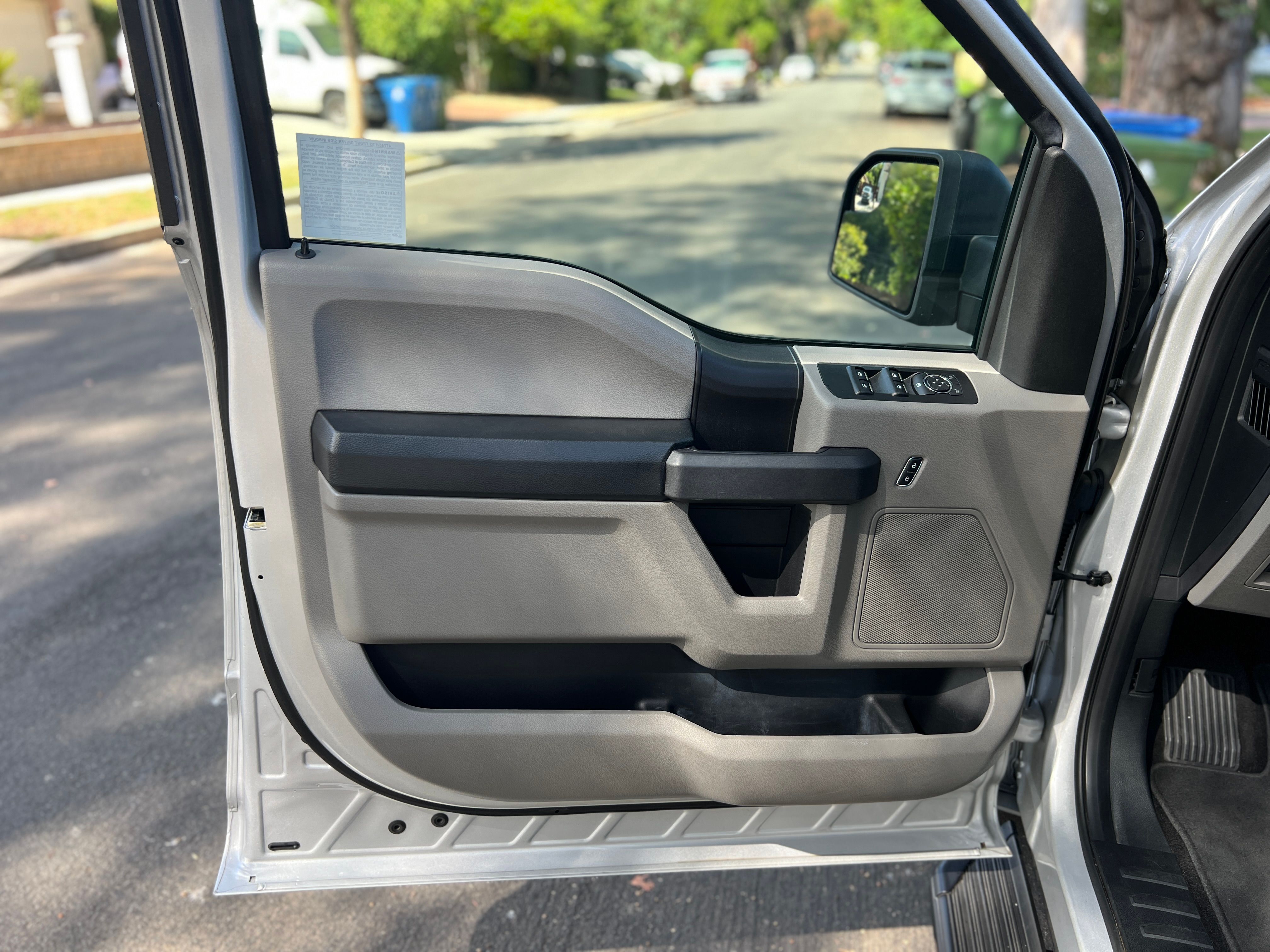 Used 2018 Ford F150 XL w/ Equipment Group 101A Mid RWD image 10