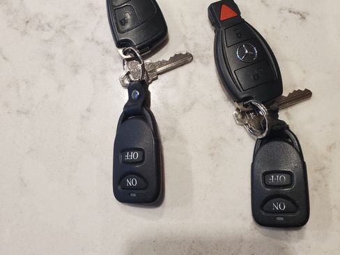 Used 2005 Mercedes-Benz E 320 Wagon image 28