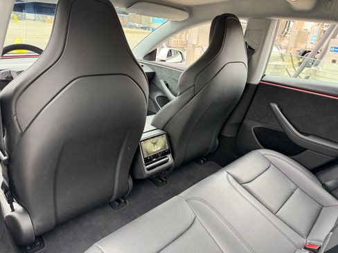 Used 2025 Tesla Model 3 Performance image 20