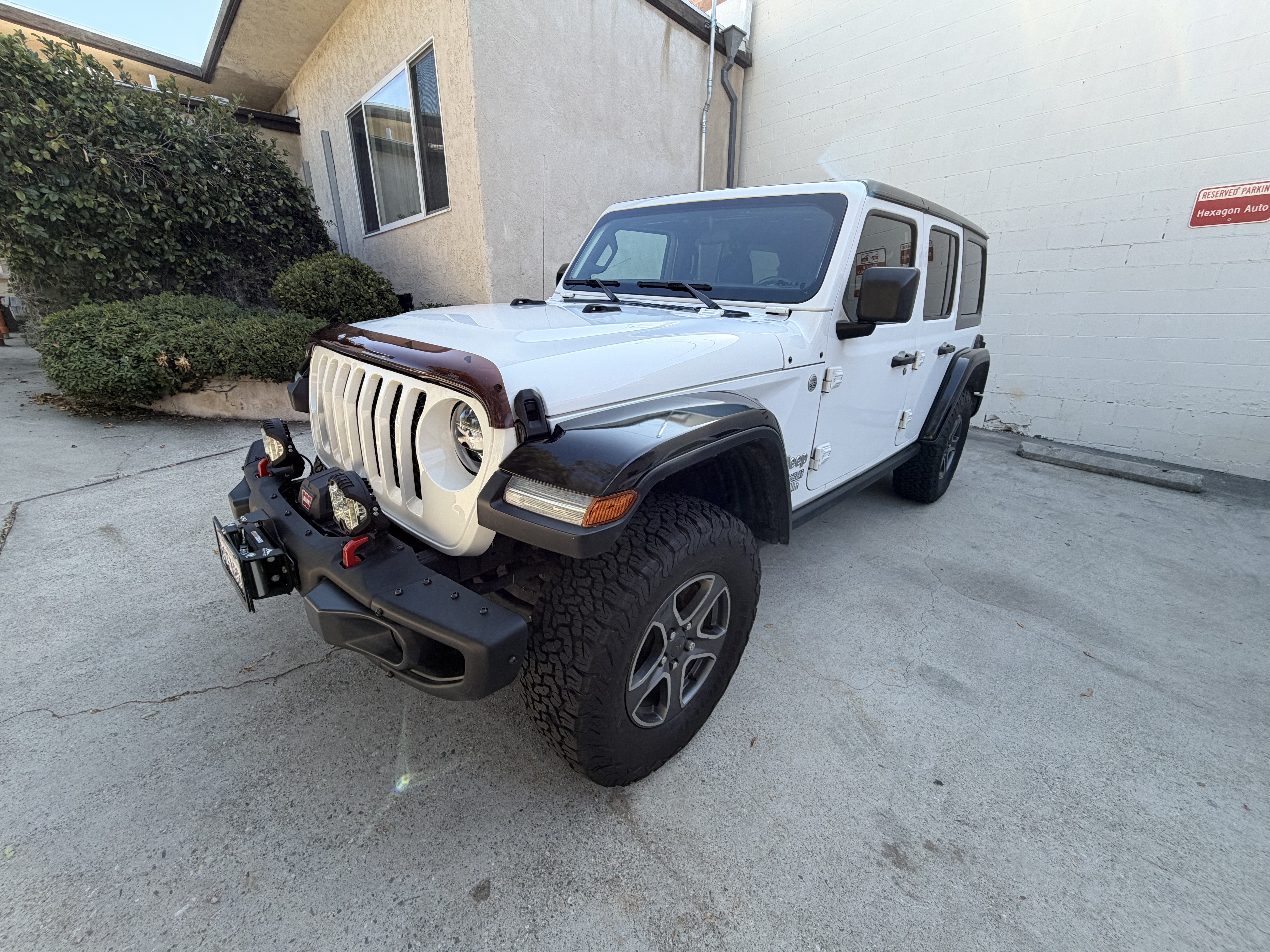 Used 2018 Jeep Wrangler Unlimited Sport S AWD/4WD image 10