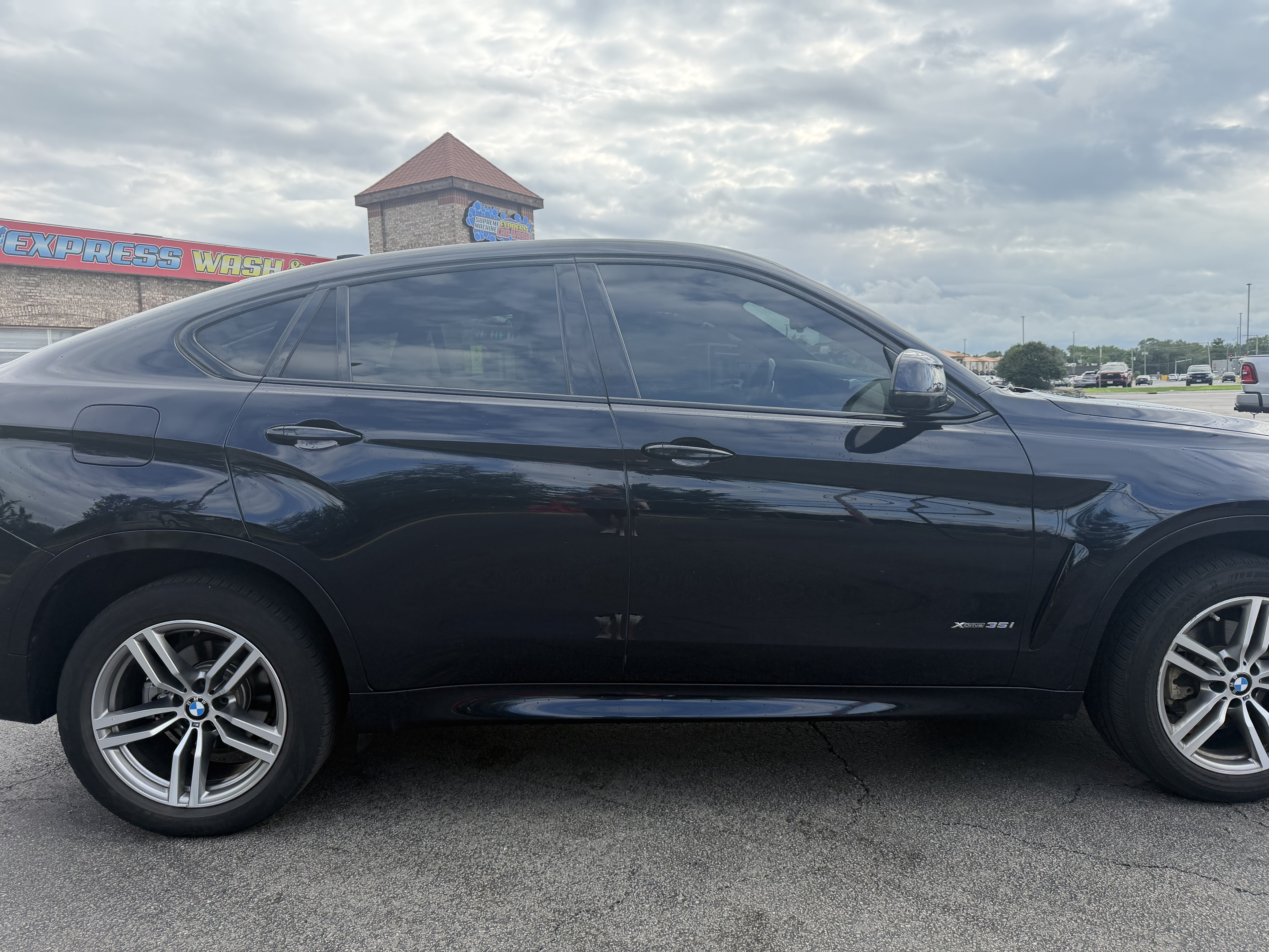 Used 2018 BMW X6 xDrive35i AWD/4WD image 25