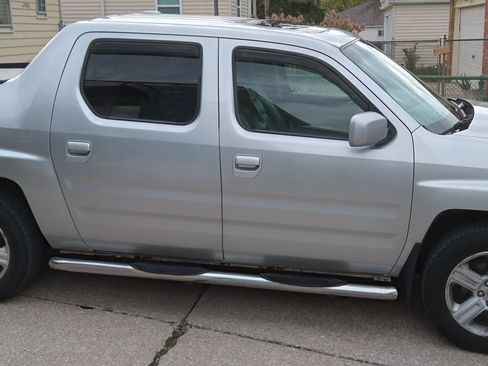 Used 2011 Honda Ridgeline RTL image 1