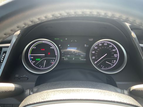 Used 2023 Toyota Camry XLE w/ Cold Weather Package image 1