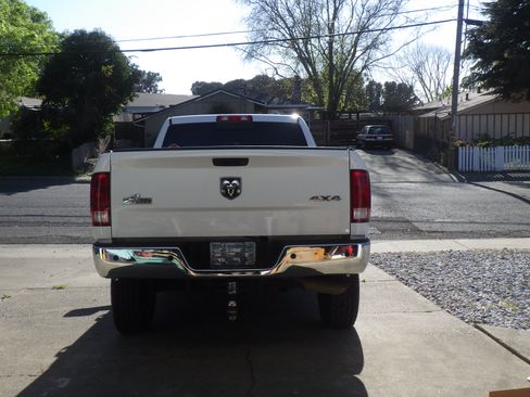 Used 2011 RAM 2500 Big Horn image 8