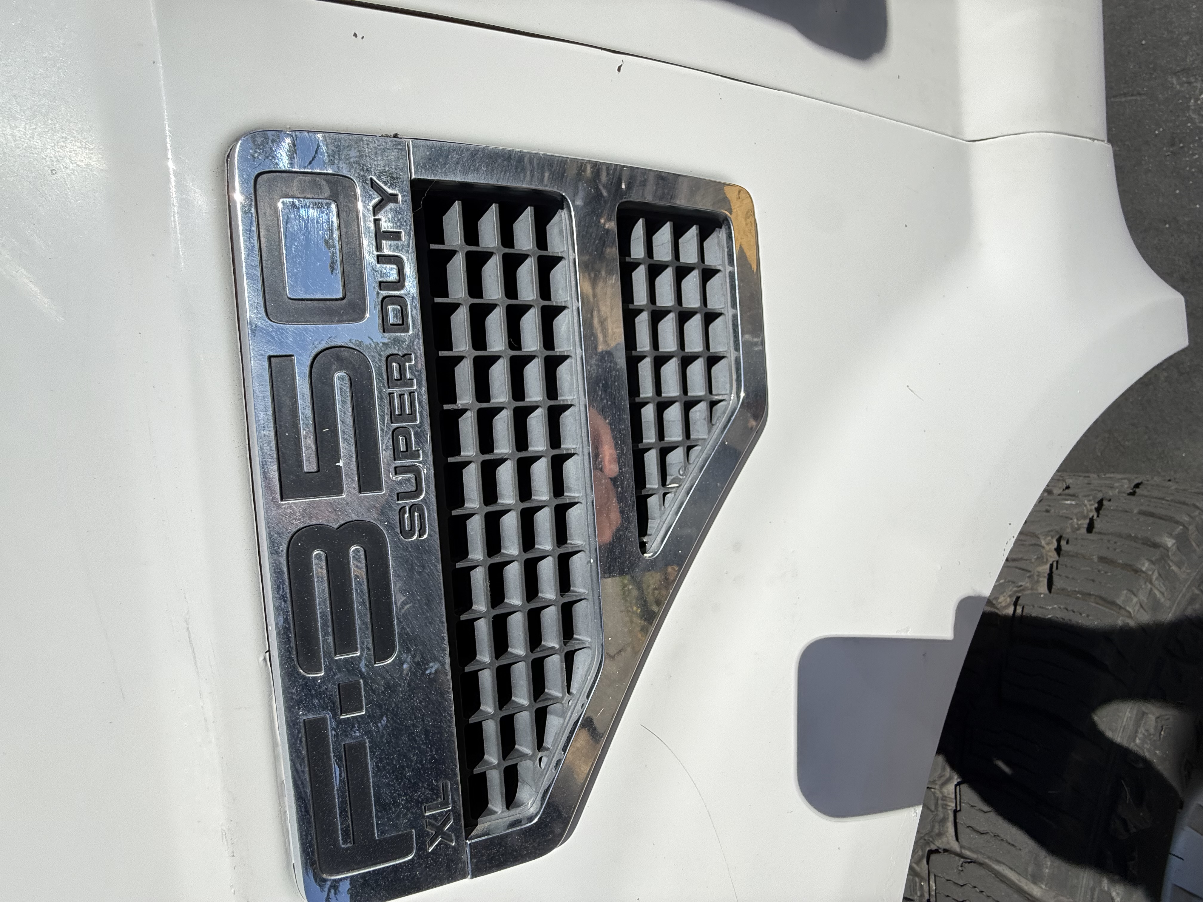 Used 2008 Ford F350 King Ranch RWD image 4