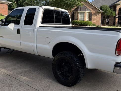 Used 2002 Ford F250 4x4 SuperCab Super Duty image 4