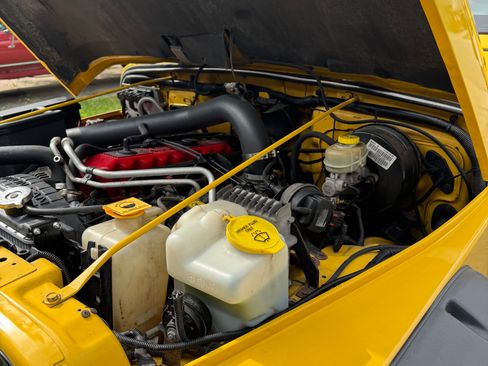 Used 2004 Jeep Wrangler 4WD image 15