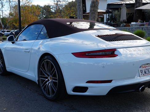 Used 2017 Porsche 911 Carrera S image 1
