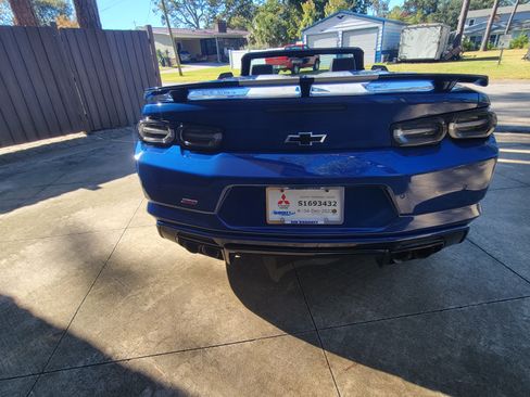 Used 2019 Chevrolet Camaro SS w/ LPO, Ground Effects Package image 4