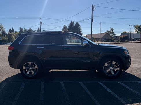Used 2014 Jeep Grand Cherokee Limited w/ Luxury Group II AWD/4WD image 5