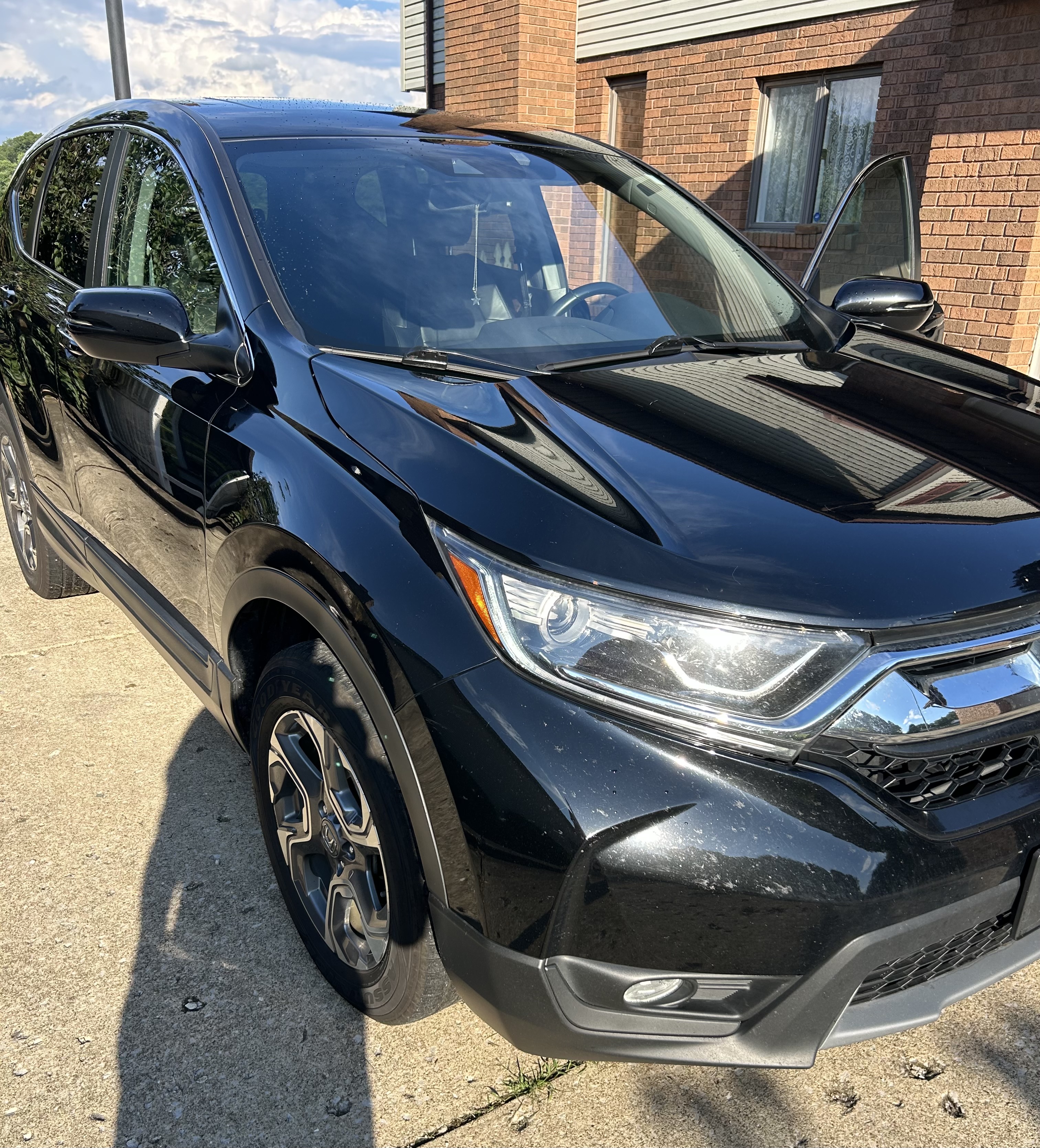 Used 2019 Honda CR-V EX-L image 2