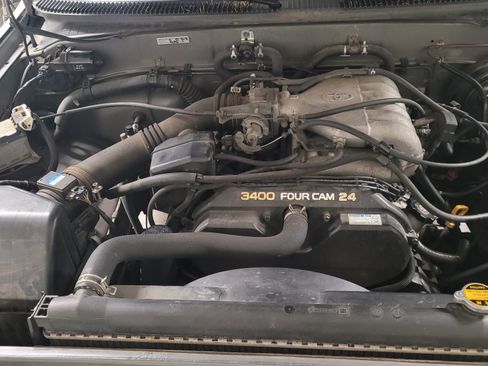 Used 1997 Toyota T100 SR5 image 6