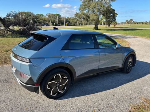 Used 2023 Hyundai Ioniq 5 SEL w/ Cargo Package image 4