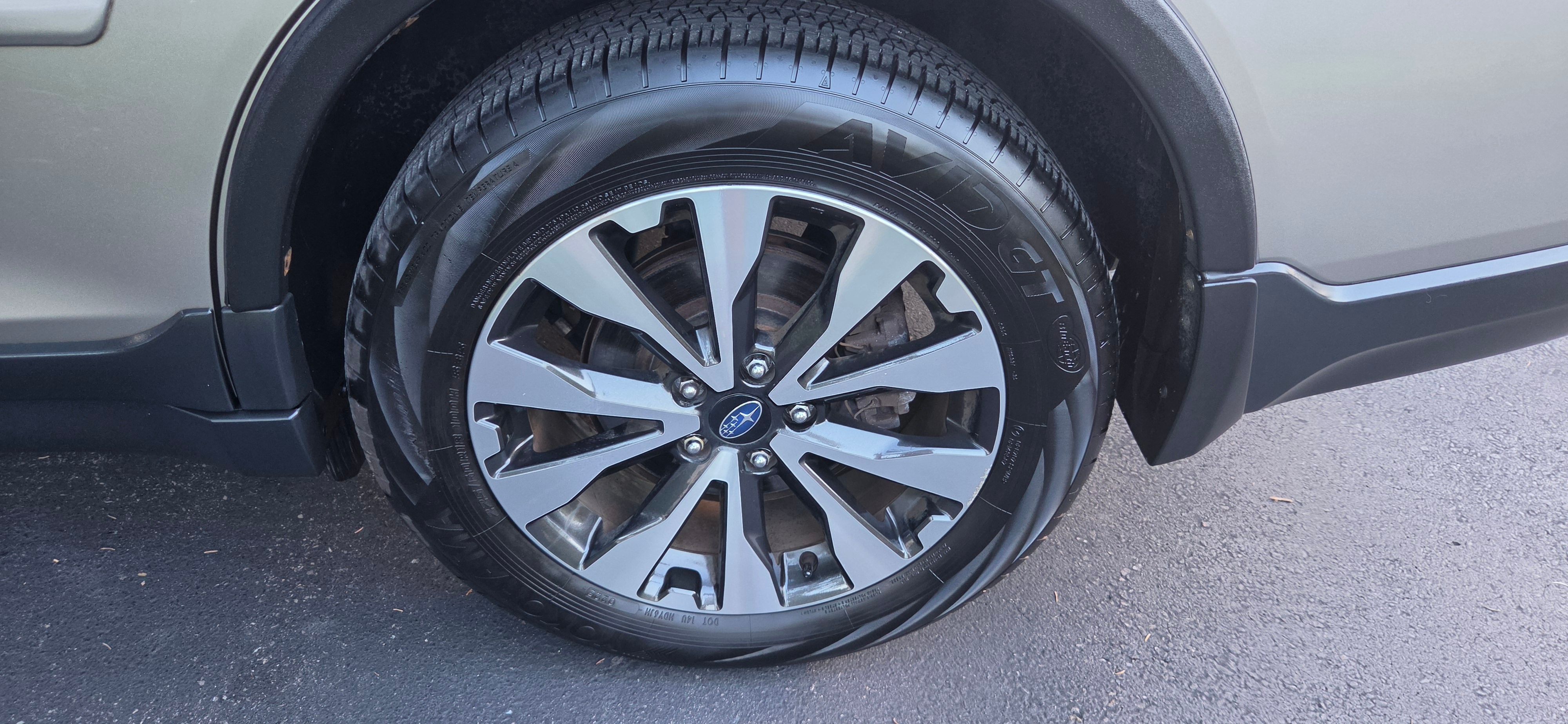 Used 2016 Subaru Outback 2.5i Limited AWD/4WD image 25