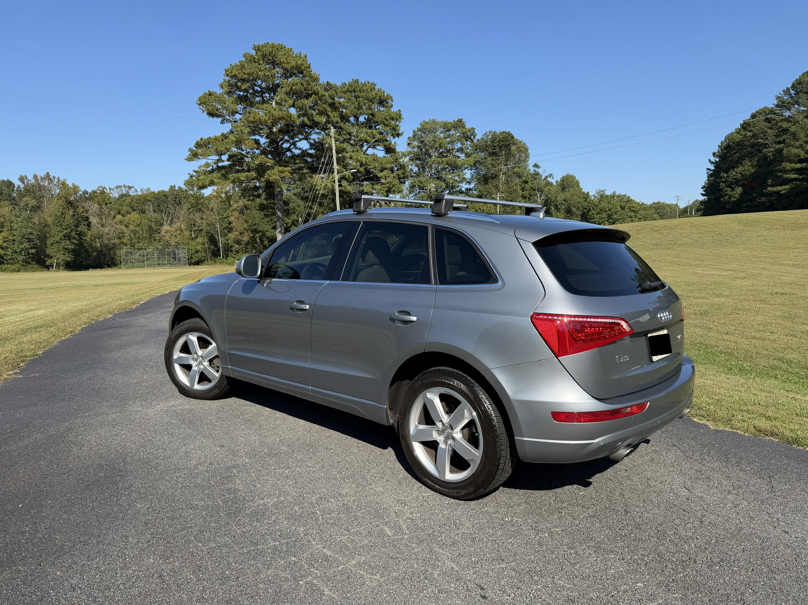 Used 2010 Audi Q5 3.2 Prestige AWD/4WD image 2