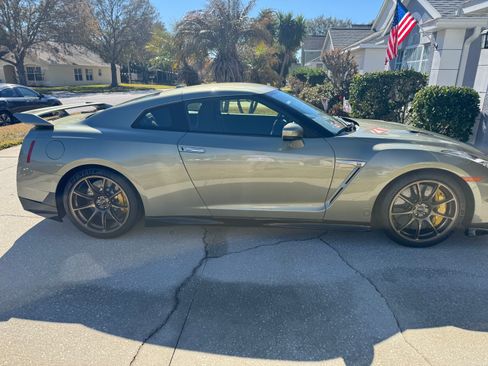 Used 2024 Nissan GT-R w/ Floor Mat Package AWD/4WD image 1