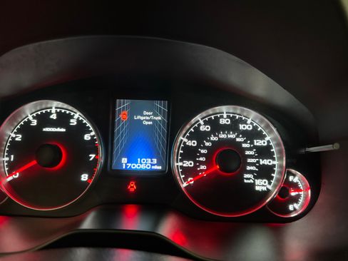 Used 2013 Subaru Outback 3.6R Limited w/ Special Appearance Pkg image 9