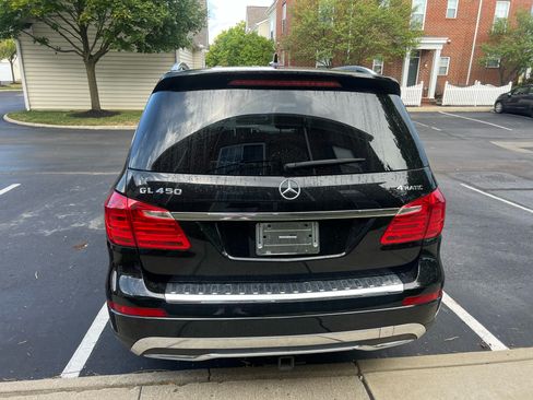 Used 2014 Mercedes-Benz GL 450 4MATIC image 5