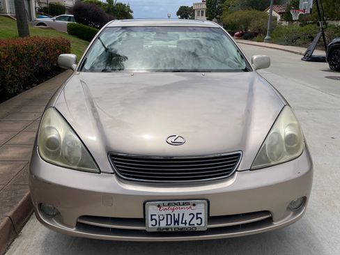 Used 2005 Lexus ES 330 FWD image 4