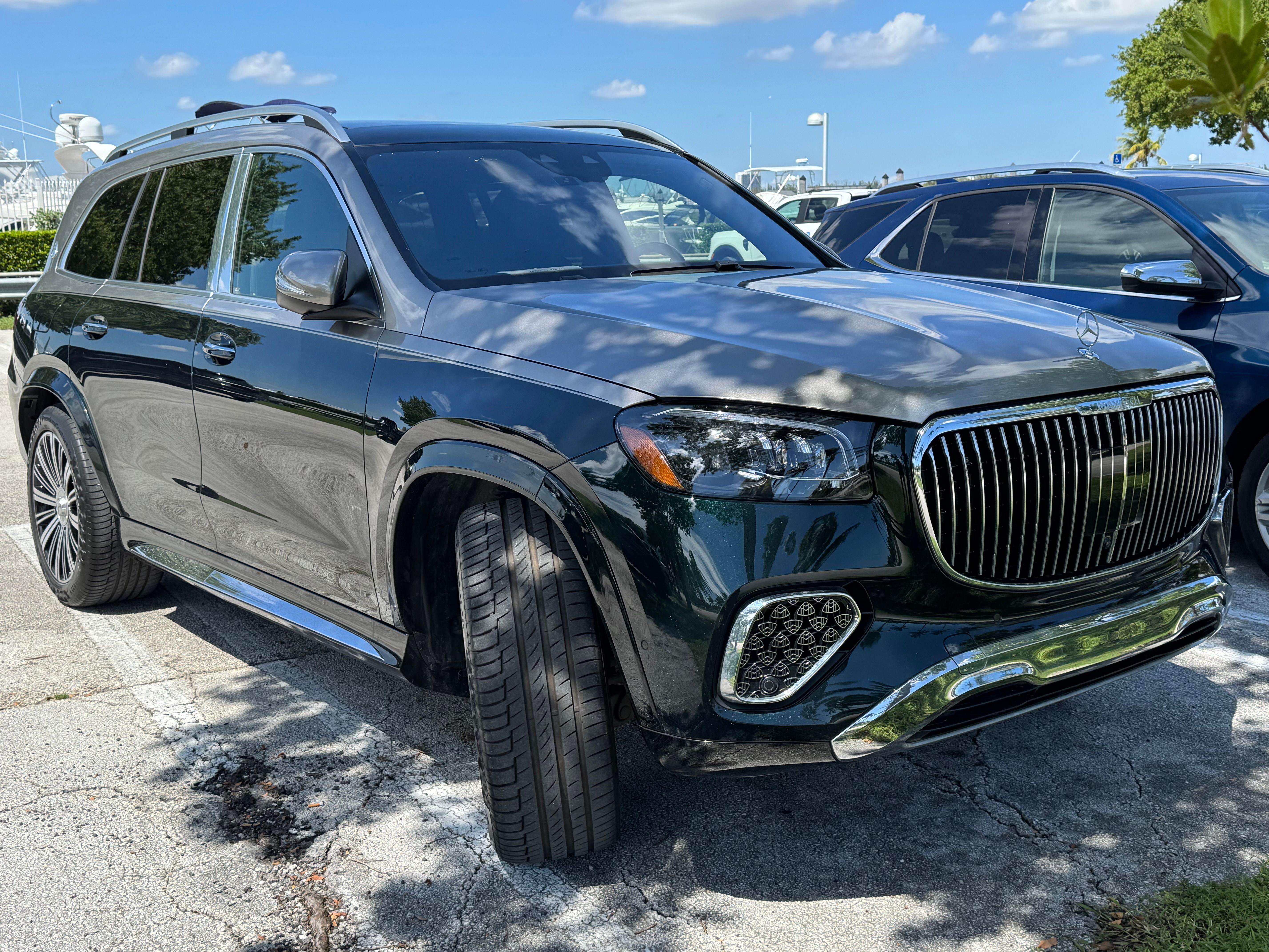 Used 2024 Mercedes-Benz Maybach GLS 600 4MATIC image 2