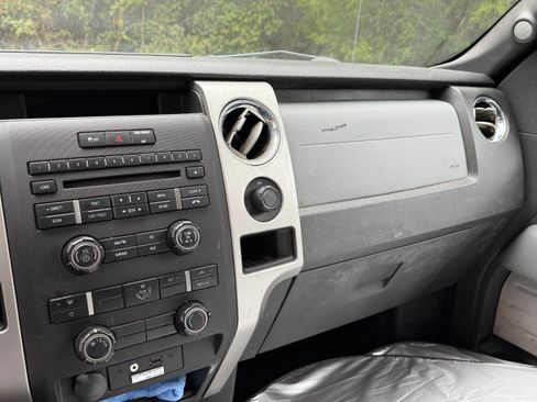 Used 2014 Ford F150 XLT image 10