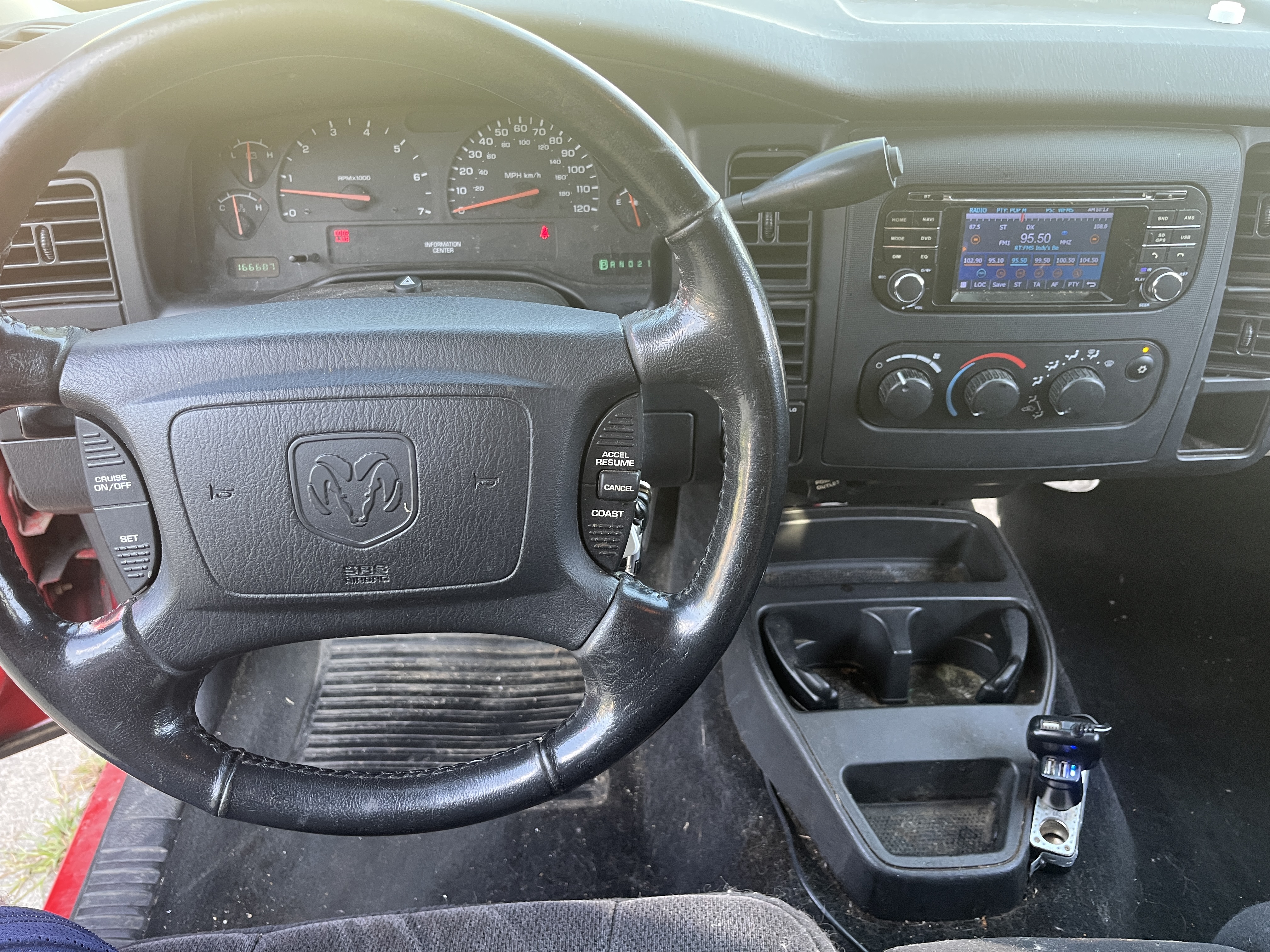Used 2004 Dodge Dakota SLT w/ PWR Convenience Group AWD/4WD image 8