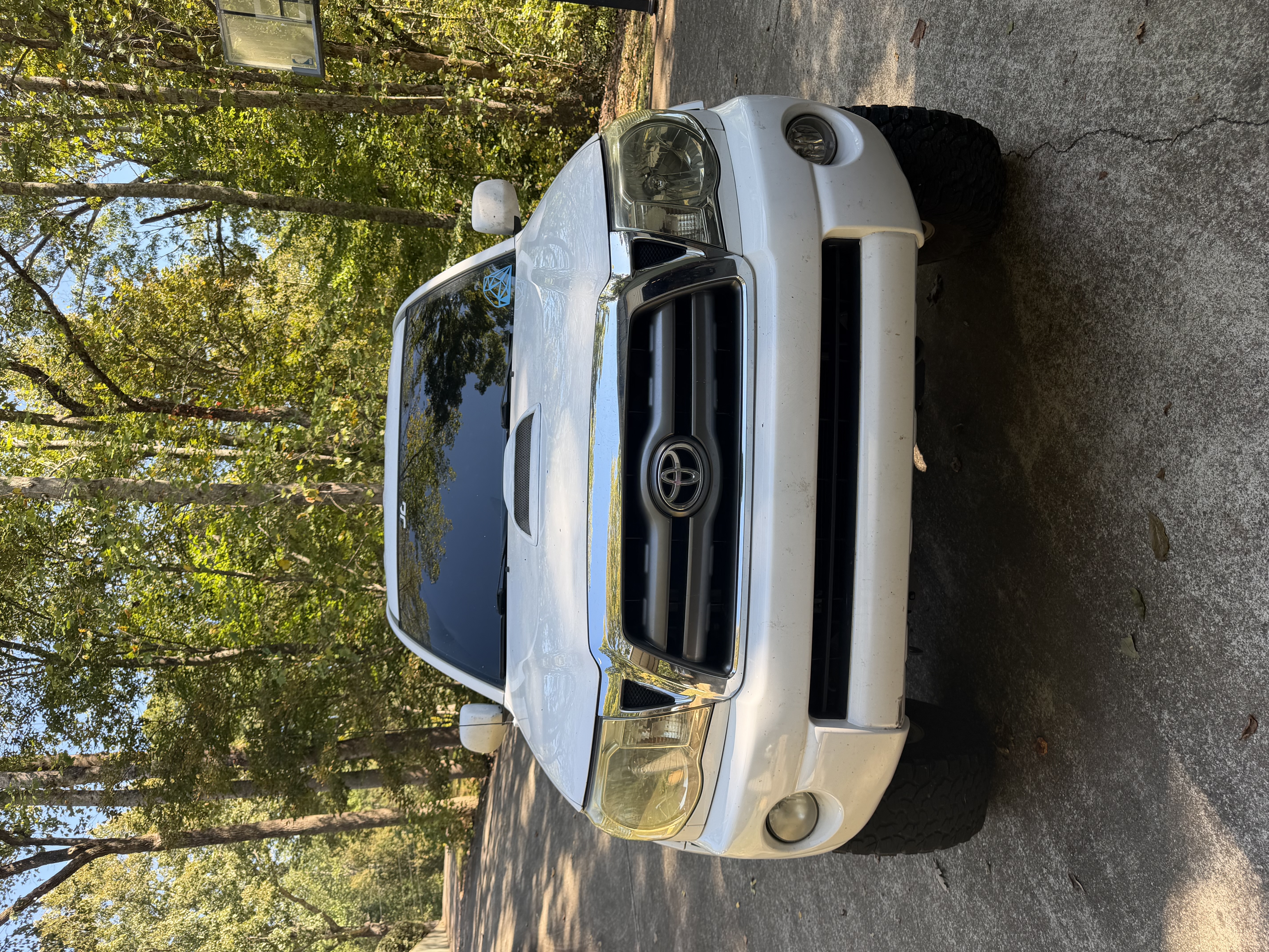 Used 2010 Toyota Tacoma PreRunner RWD image 4