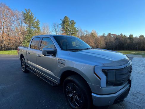 Used 2022 Ford F150 Lightning 4x4 SuperCrew w/ Max Trailer Tow Package image 1