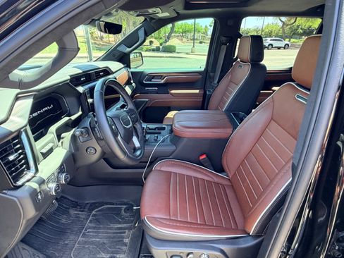 Used 2025 GMC Sierra 1500 Denali Ultimate AWD/4WD image 15