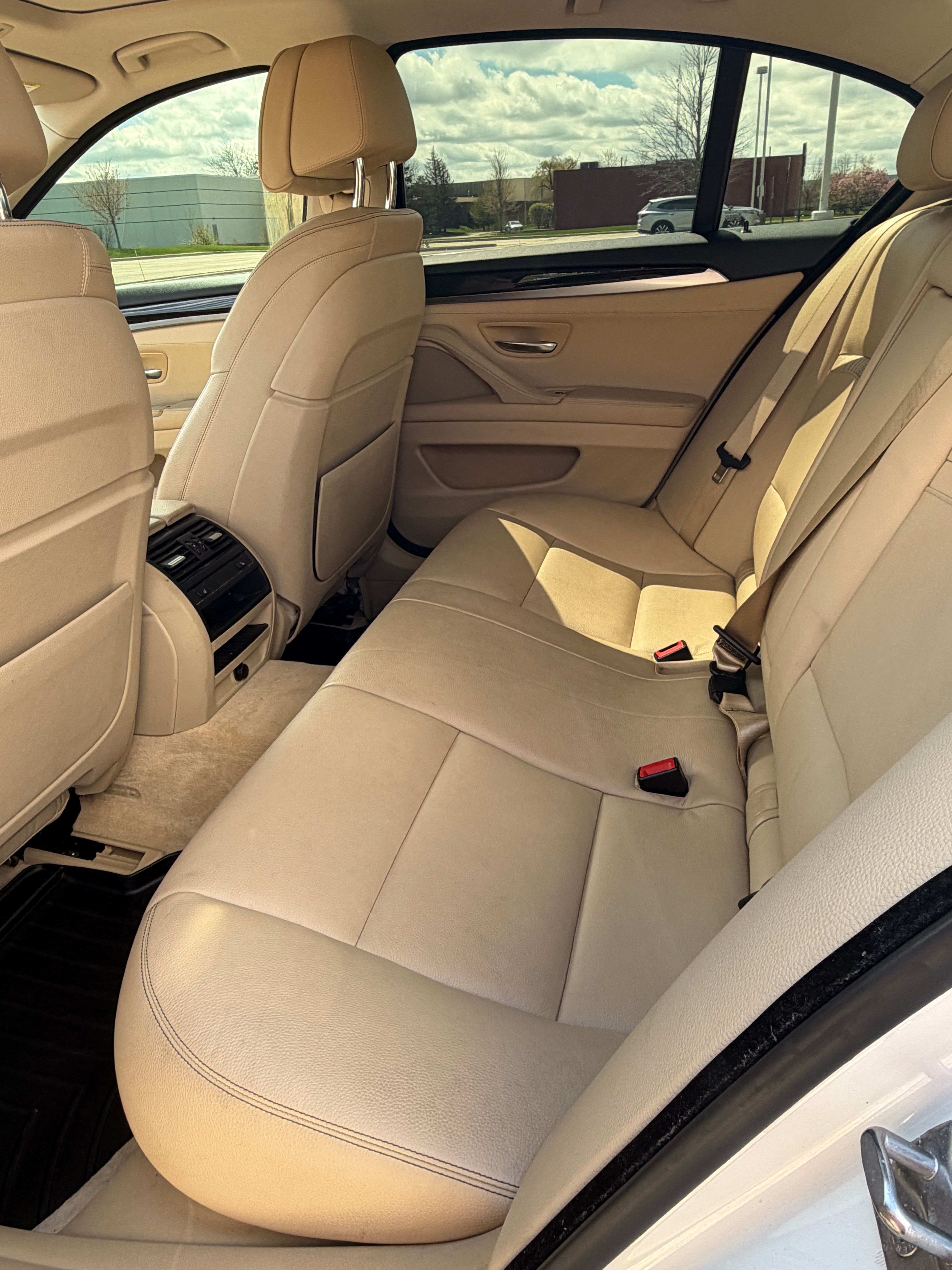 Used 2014 BMW 535i xDrive Sedan AWD/4WD image 14