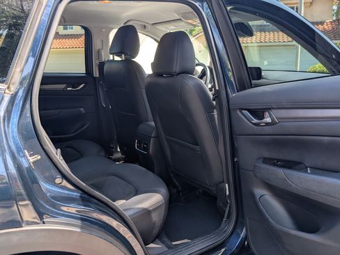 Used 2020 MAZDA CX-5 Touring FWD image 5