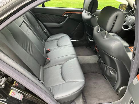 Used 2004 Mercedes-Benz S 430 4MATIC image 15
