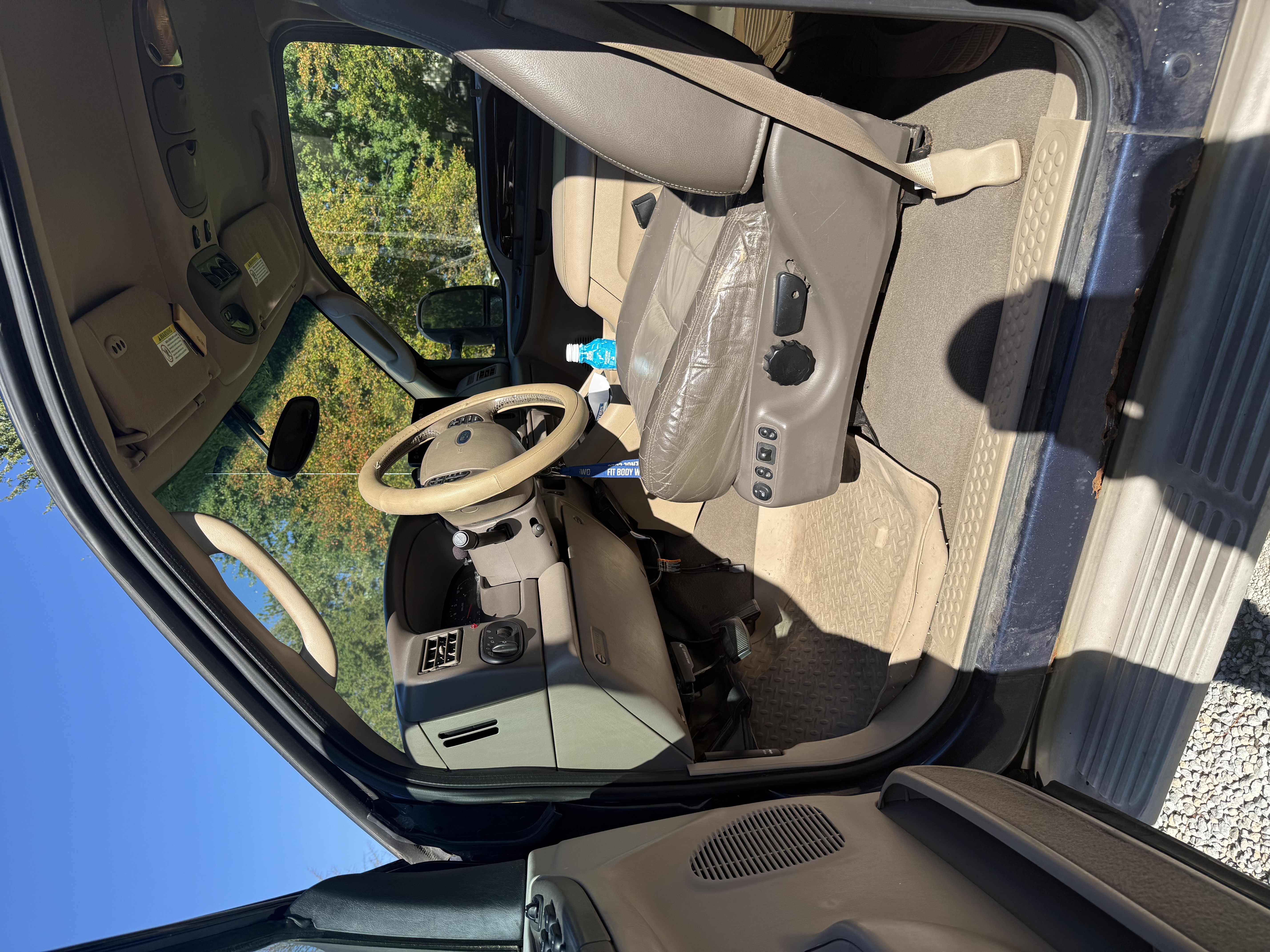 Used 2004 Ford Excursion Eddie Bauer AWD/4WD image 4